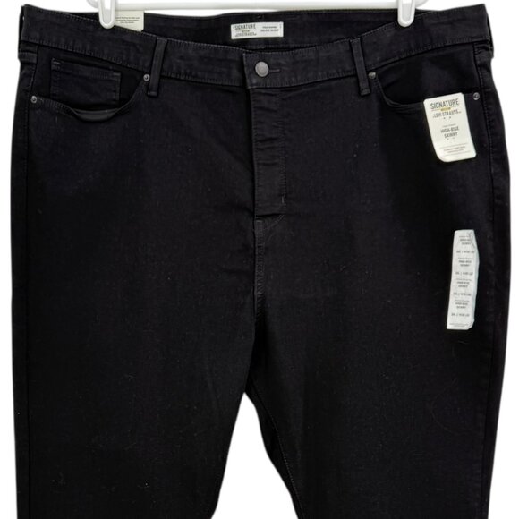 Signature By Levi Strauss Gold Women's Totally Shaping Skinny Black Jeans 26L NW - Picture 3 of 12